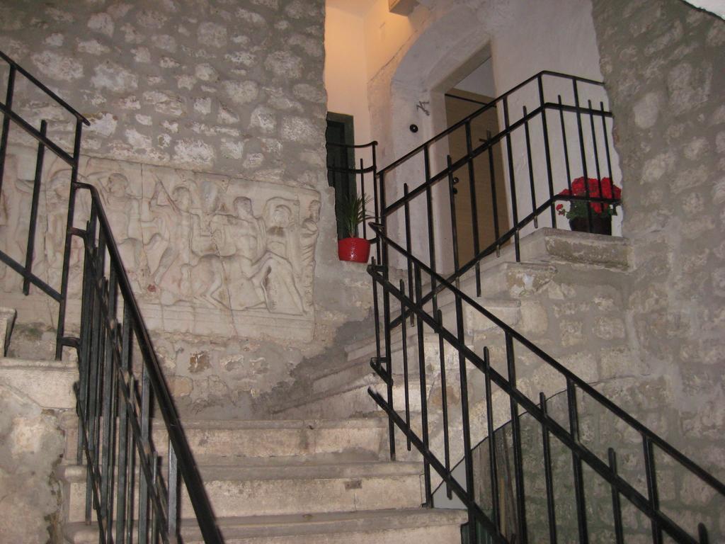 Apartment Citadela Split Exterior photo